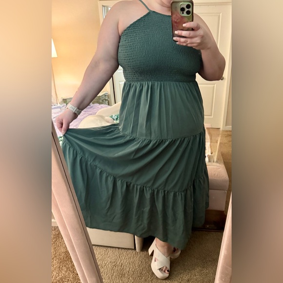 ARULA Dresses & Skirts - ARULA Green Smocked Maxi Dress